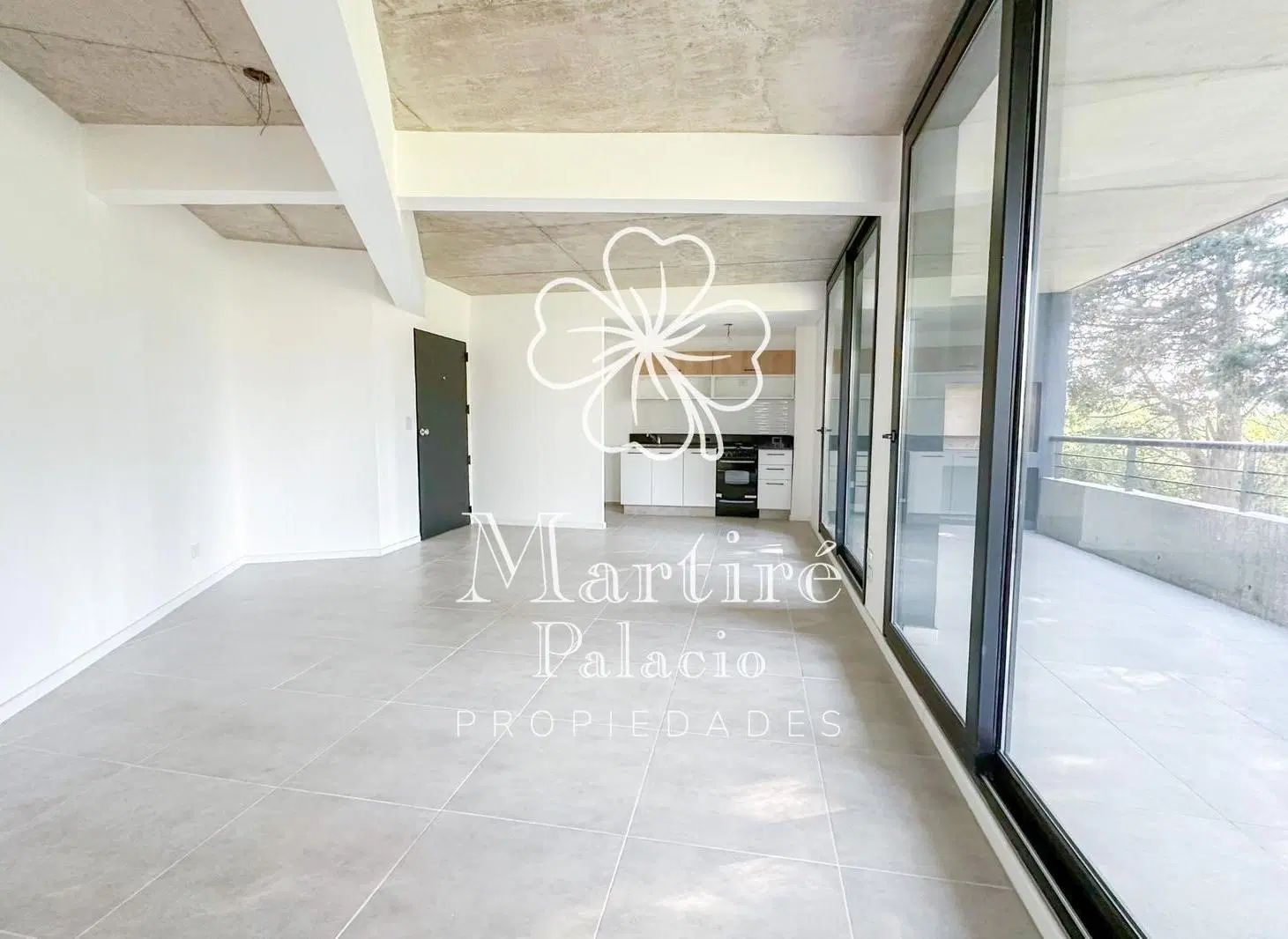 VENTA CON RENTA. gran  monoambiente con vista arbolada, Zug Verdi,  Pilar 2