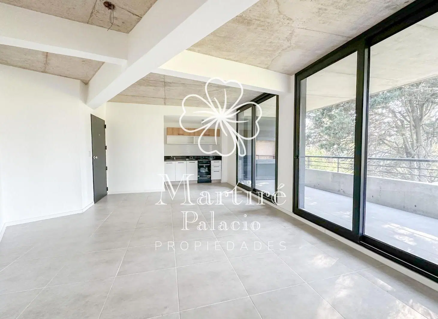 VENTA CON RENTA. gran  monoambiente con vista arbolada, Zug Verdi,  Pilar 4