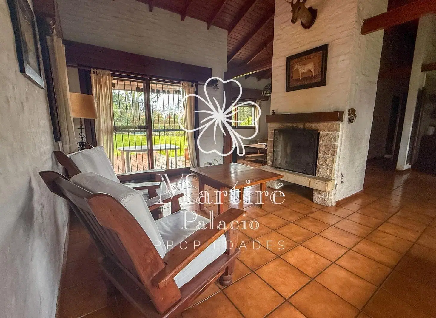Casa en venta. Barrio Los Tilos . Villa de Mayo 8