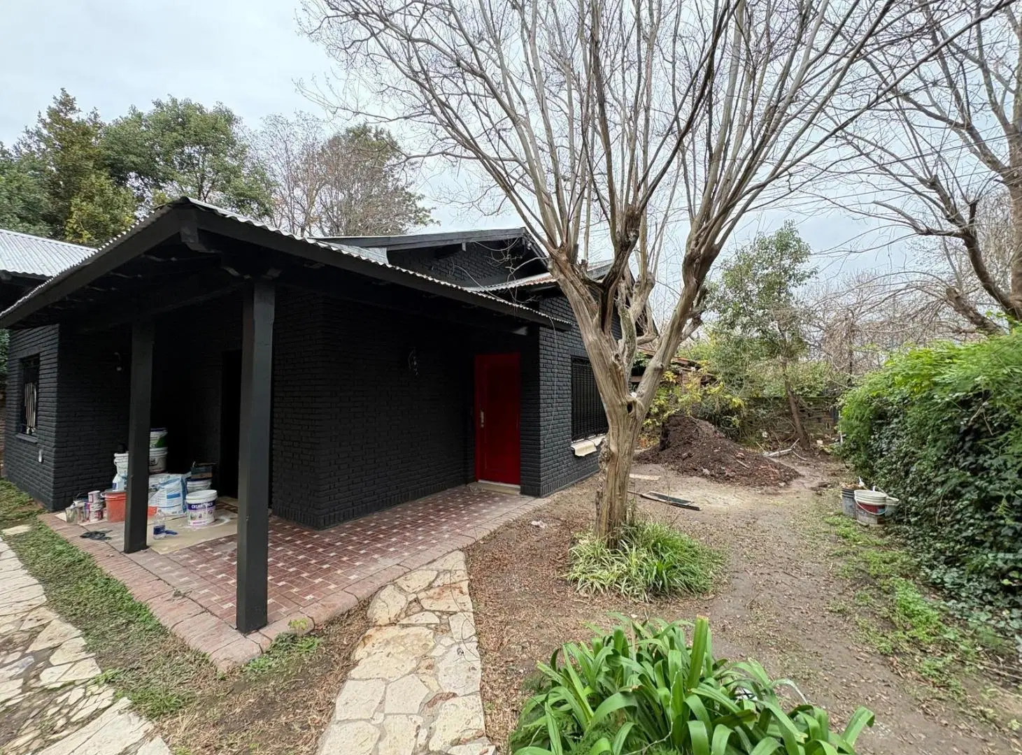 Alquiler Casa en San Isidro 4 ambientes jardin parrilla. Malabia 100 . Lomas de San isidro 4