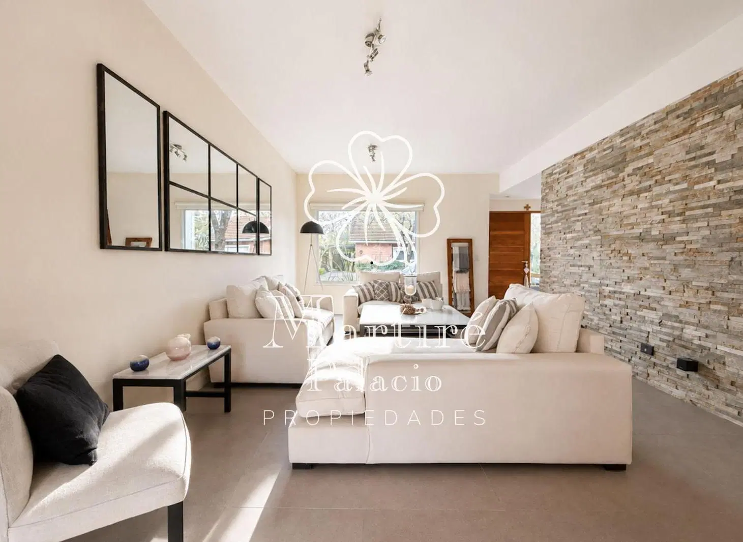 Casa en venta 6 ambientes en Barrio "La chacra" 2