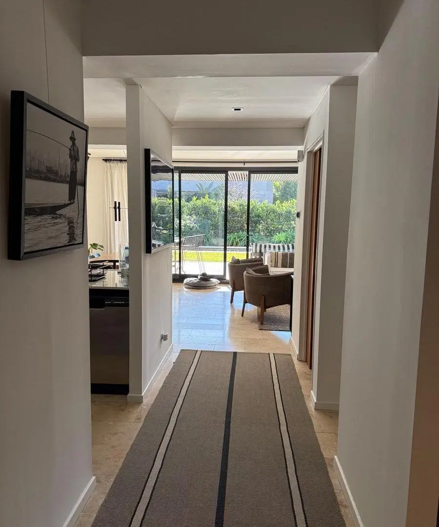 Venta PB con Jardín , 5 amb.  Urbana Las Lomas 2