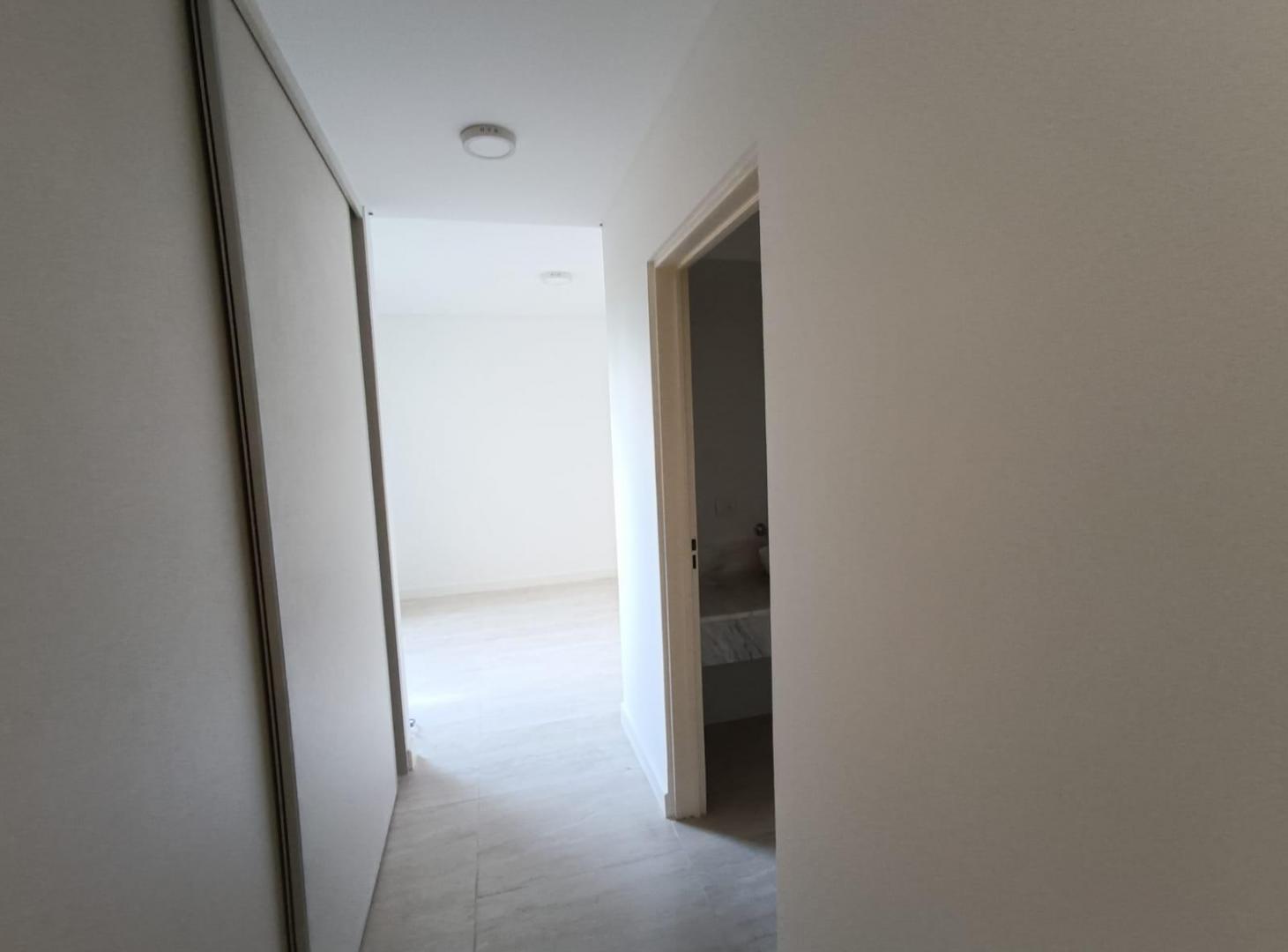 Foto de Alquiler departamento 3 ambientes PB jardin parrilla amenities Complejo, imagen 3