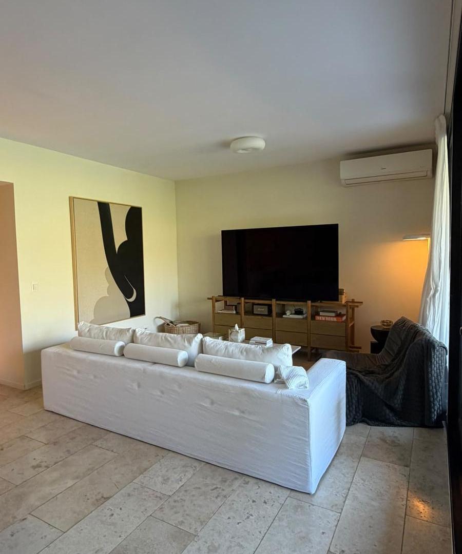 Foto de Alquiler Depto PB con Jardín en Urbana Las Lomas, imagen 3