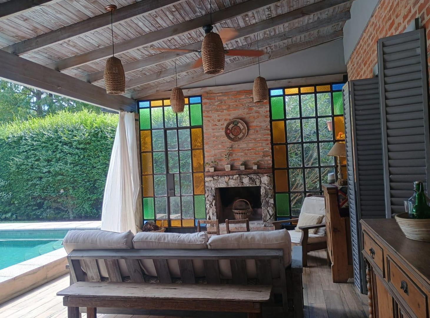 Foto de ALQUILER Casa Enero primera quincena pileta jardin parrilla Bella Vista, imagen 3
