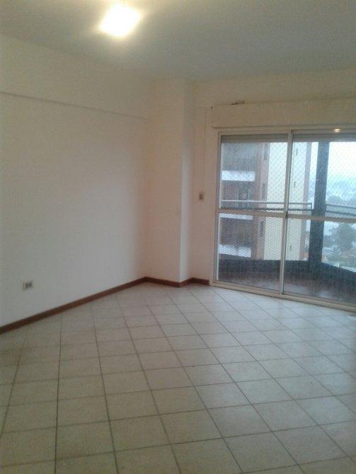 Oportunidad! Venta Dpto 3 Amb. Lomas de Zamora. Estado Impecable! 3