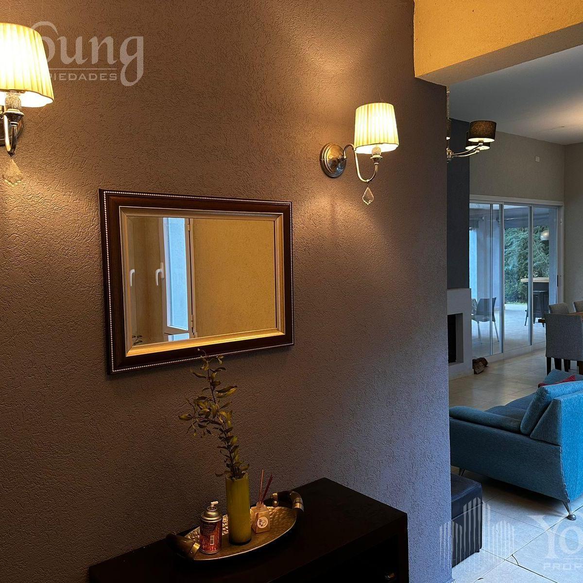 Casa en Venta Campos de Roca 1 2