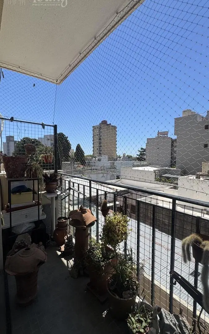 Venta Departamento 3 ambientes en Bernal 5