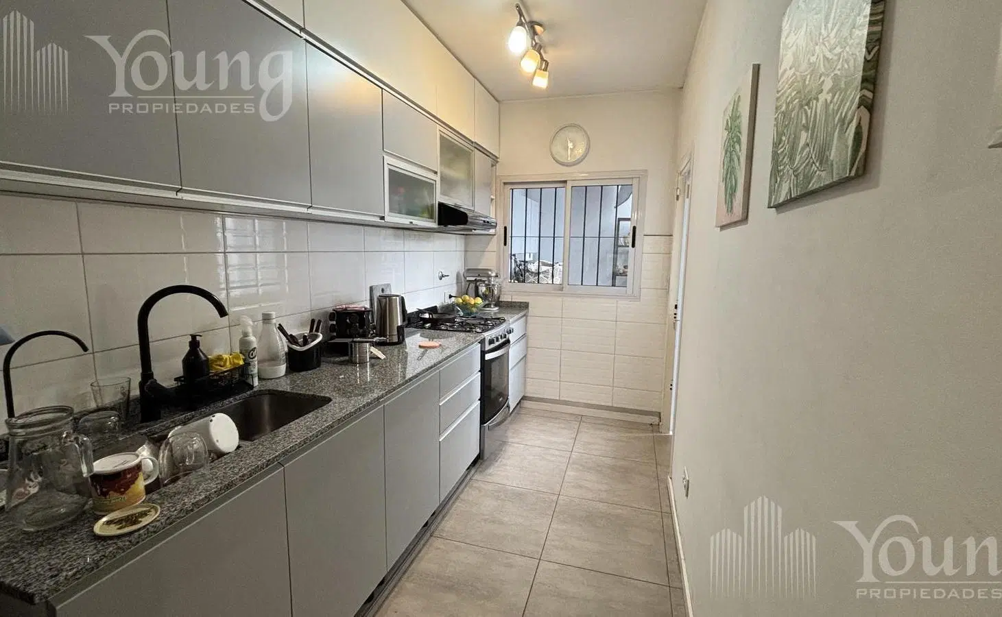 CASA EN VENTA 3 AMBIENTES REFACCIONADA 4