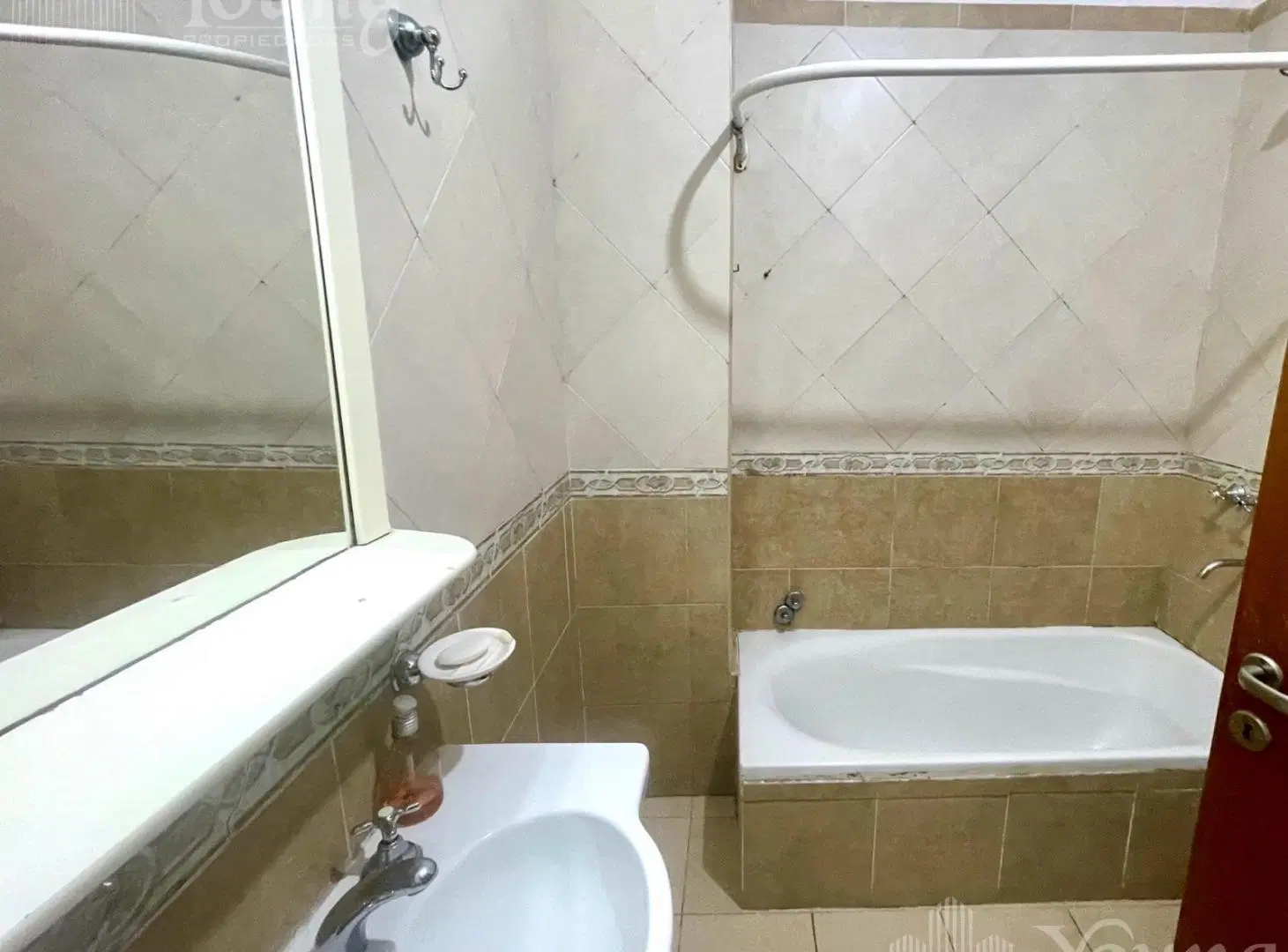 DEPARTAMENTO DE 3 AMBIENTES EN WILDE CENTRO!! 3