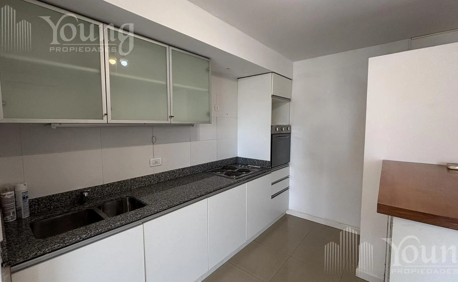 Foto de Departamento VENTA con balcon y cochera, imagen 5