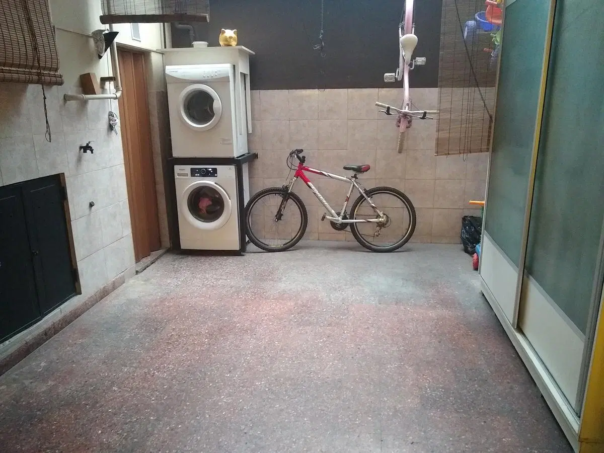 PH VENTA 4 AMB CON COCHERA EN WILDE CENTRO!! 5