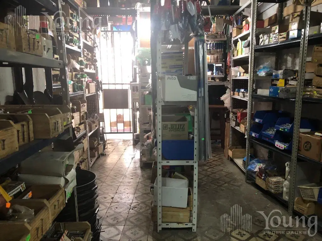 Terreno a la venta de 10x20 ideal inversión sobre Av. Mitre 4
