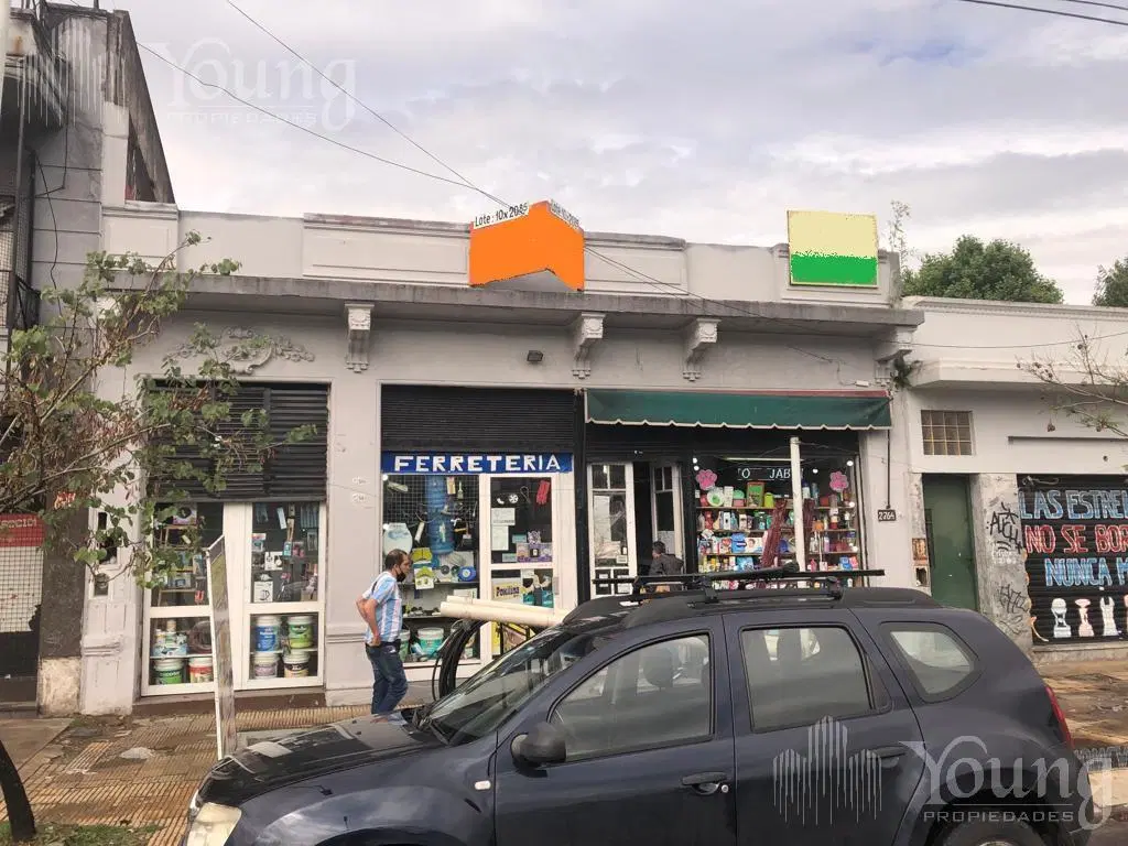 Local o terreno en venta sobre Av. Mitre en Sarandí 2