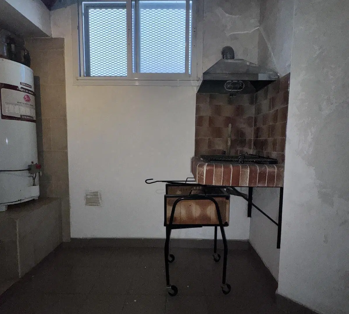 Venta PH de 2 ambientes en Bernal 4
