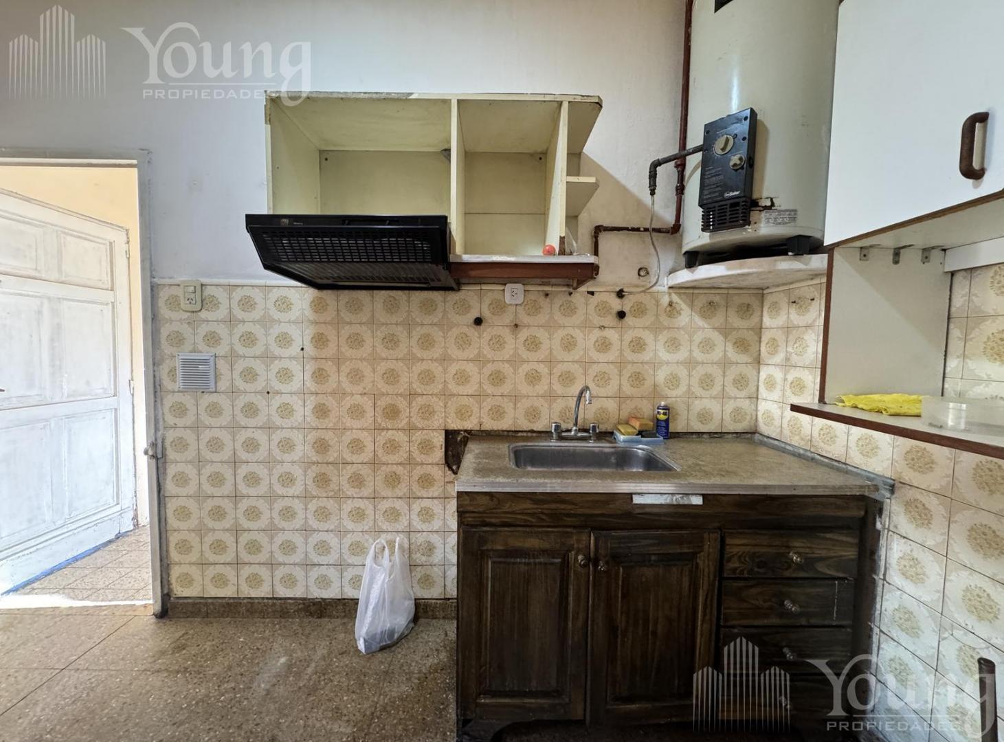 Foto de Alquiler PH 2 ambientes en Bernal Oeste, imagen 5