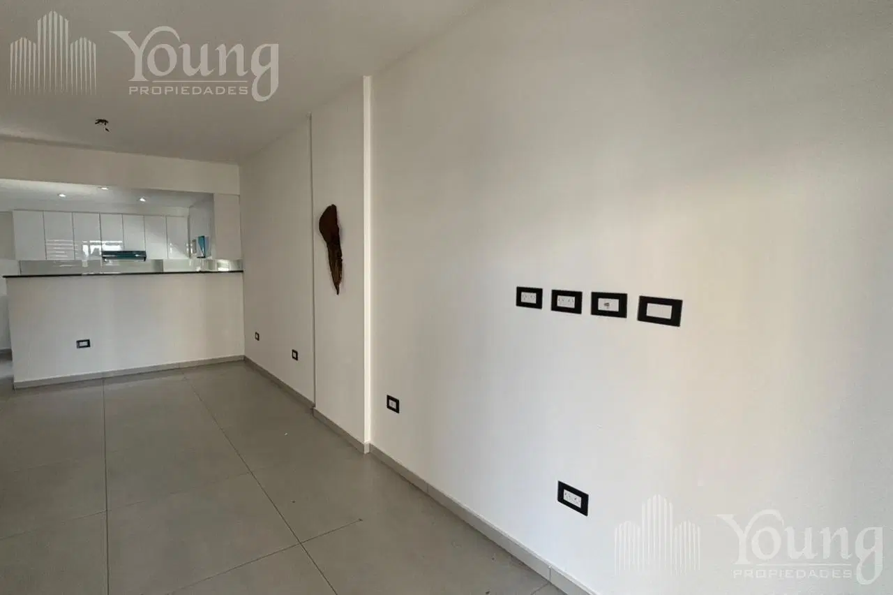 DEPARTAMENTO EN VENTA BERNAL CENTRO 8