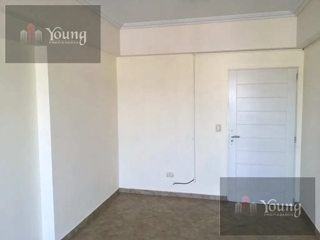 Departamento 2 ambientes con cochera en alquiler, Wilde 5
