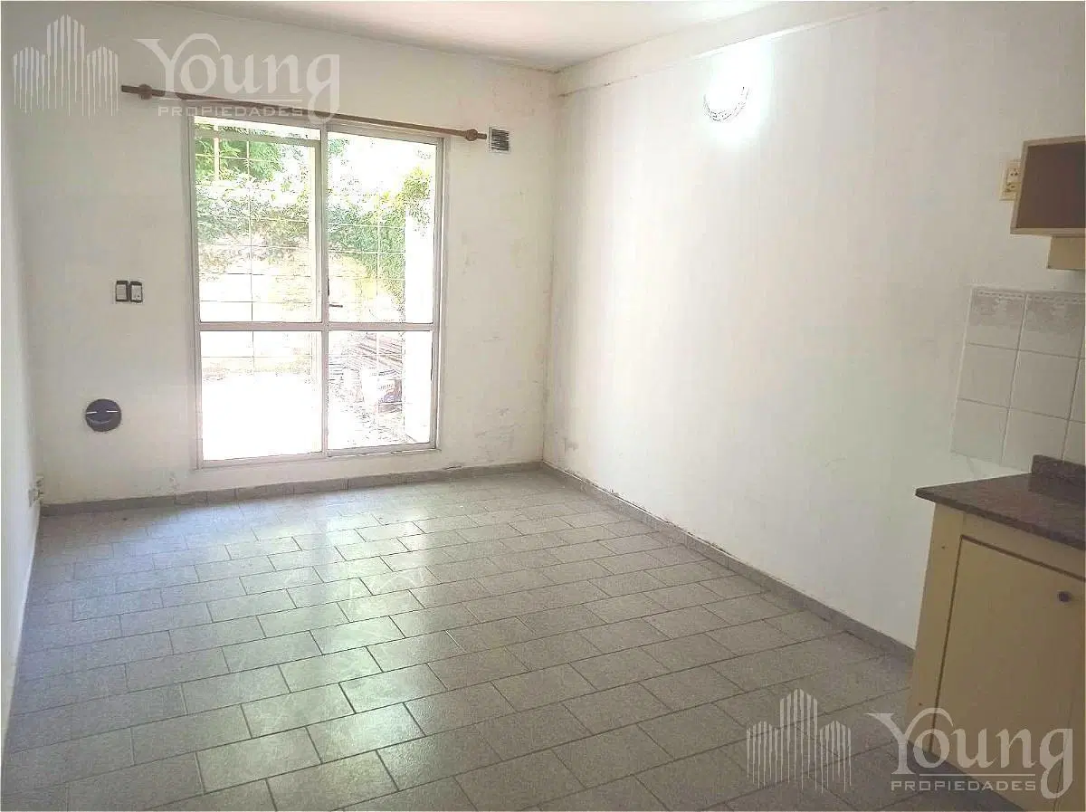 Duplex en  Quilmes en Venta con cochera!!! 3
