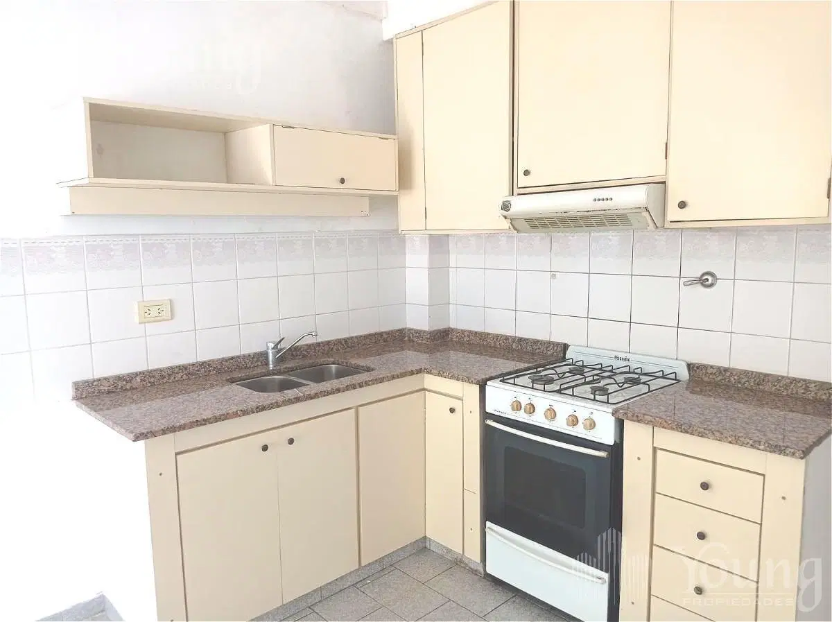 Duplex en  Quilmes en Venta con cochera!!! 2