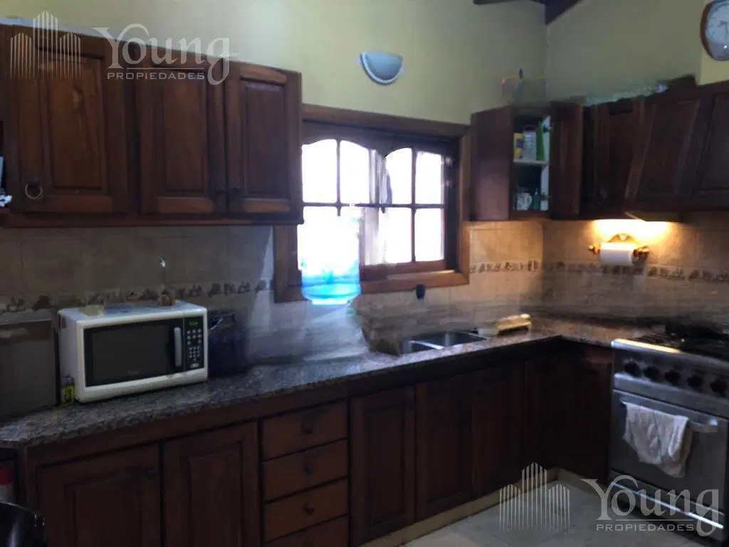 Casa 4 ambientes en venta en Villa Domínico 4