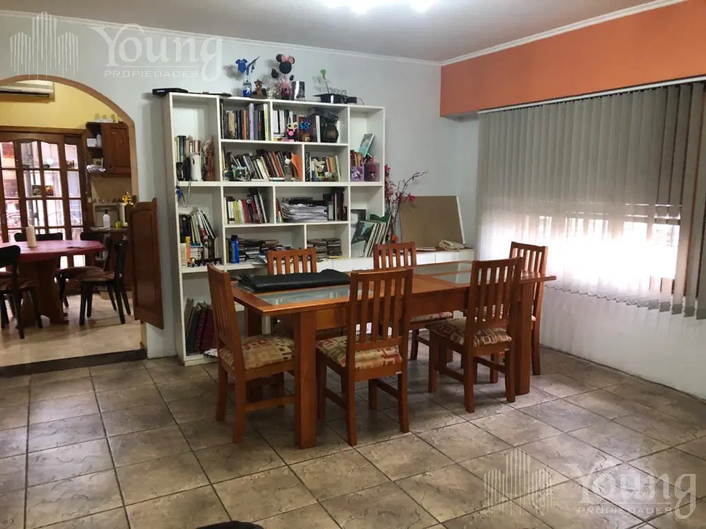 Casa 4 ambientes en venta en Villa Domínico 3
