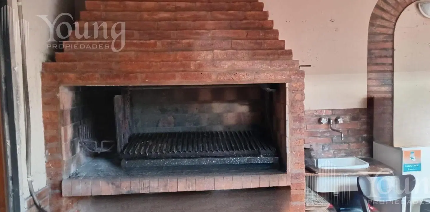 Casa 4 ambientes en venta en Villa Domínico 5