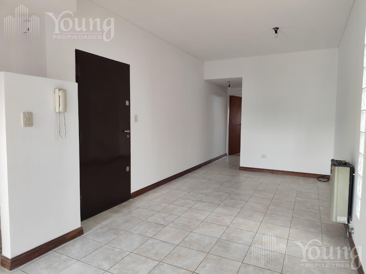 Foto de Departamento dos ambientes en alquiler Wilde centro, imagen 2