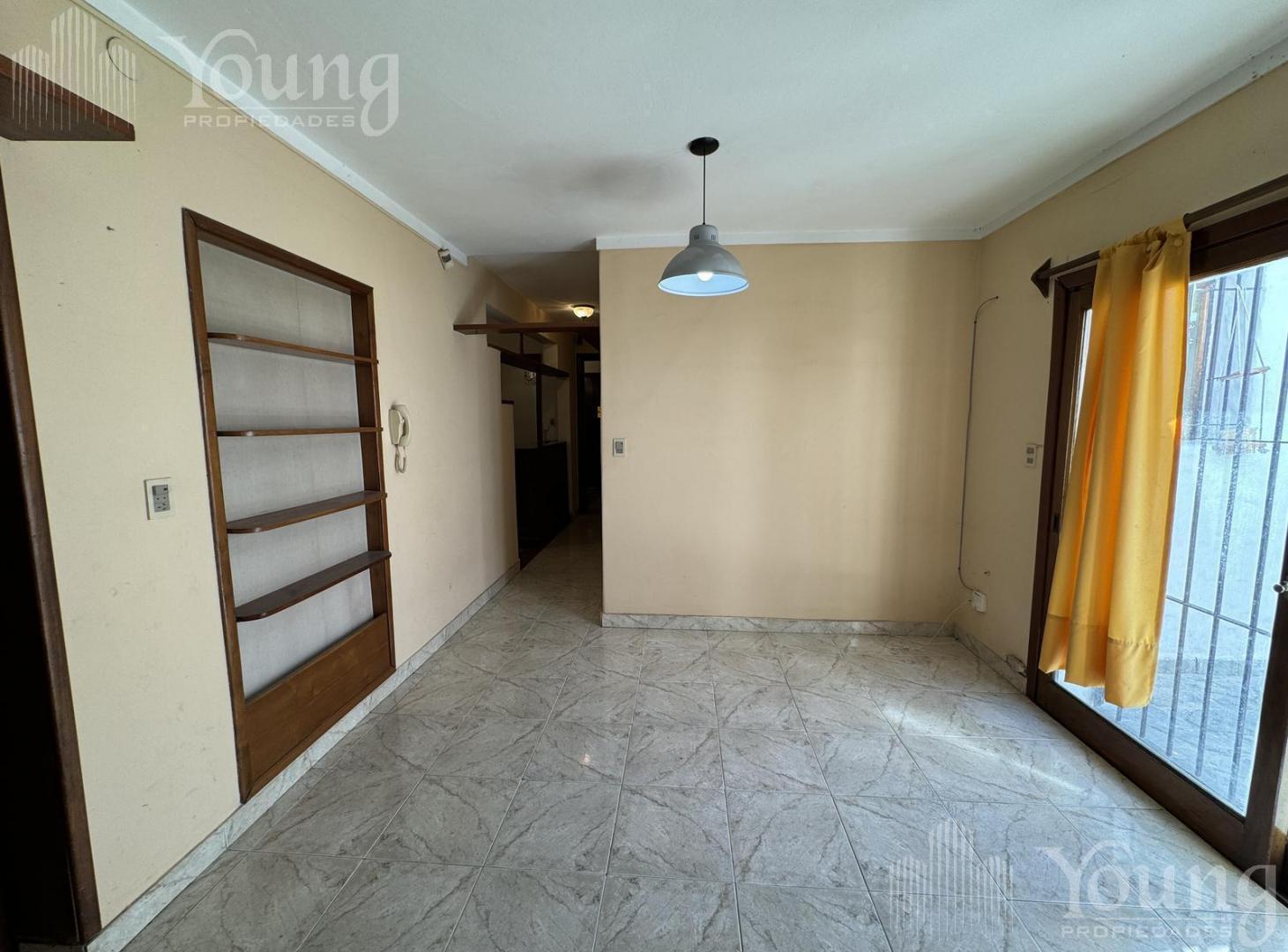 Foto de Casa 3 ambientes en Bernal centro, imagen 1