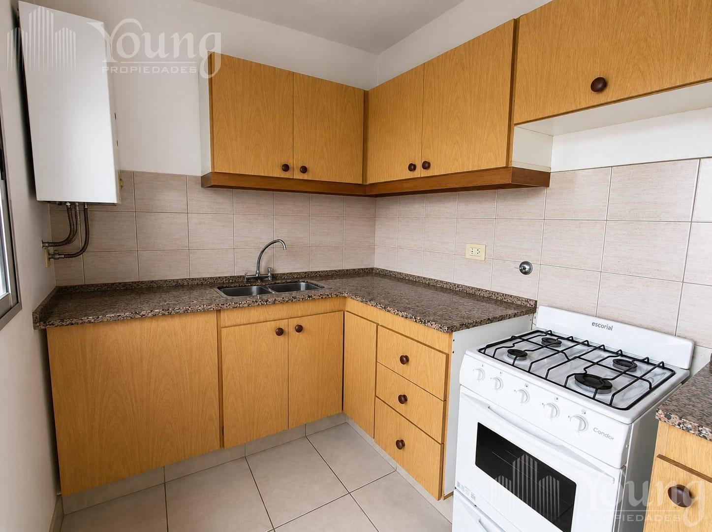 Foto de Departamento 2 ambientes en venta en el centro de Wilde, imagen 2
