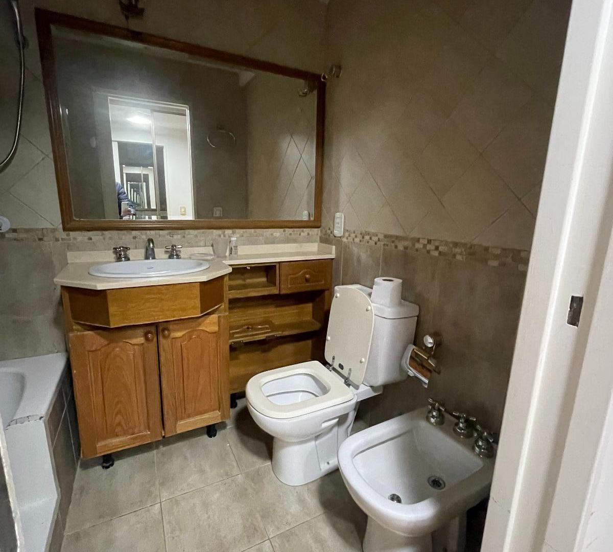 Foto de Venta Departamento 4 ambientes en Bernal, imagen 4