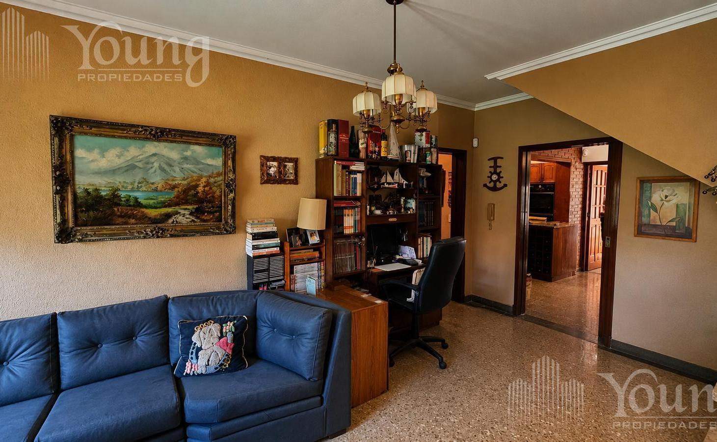 Foto de Venta Casa 4 ambientes en Quilmes Oeste, imagen 3