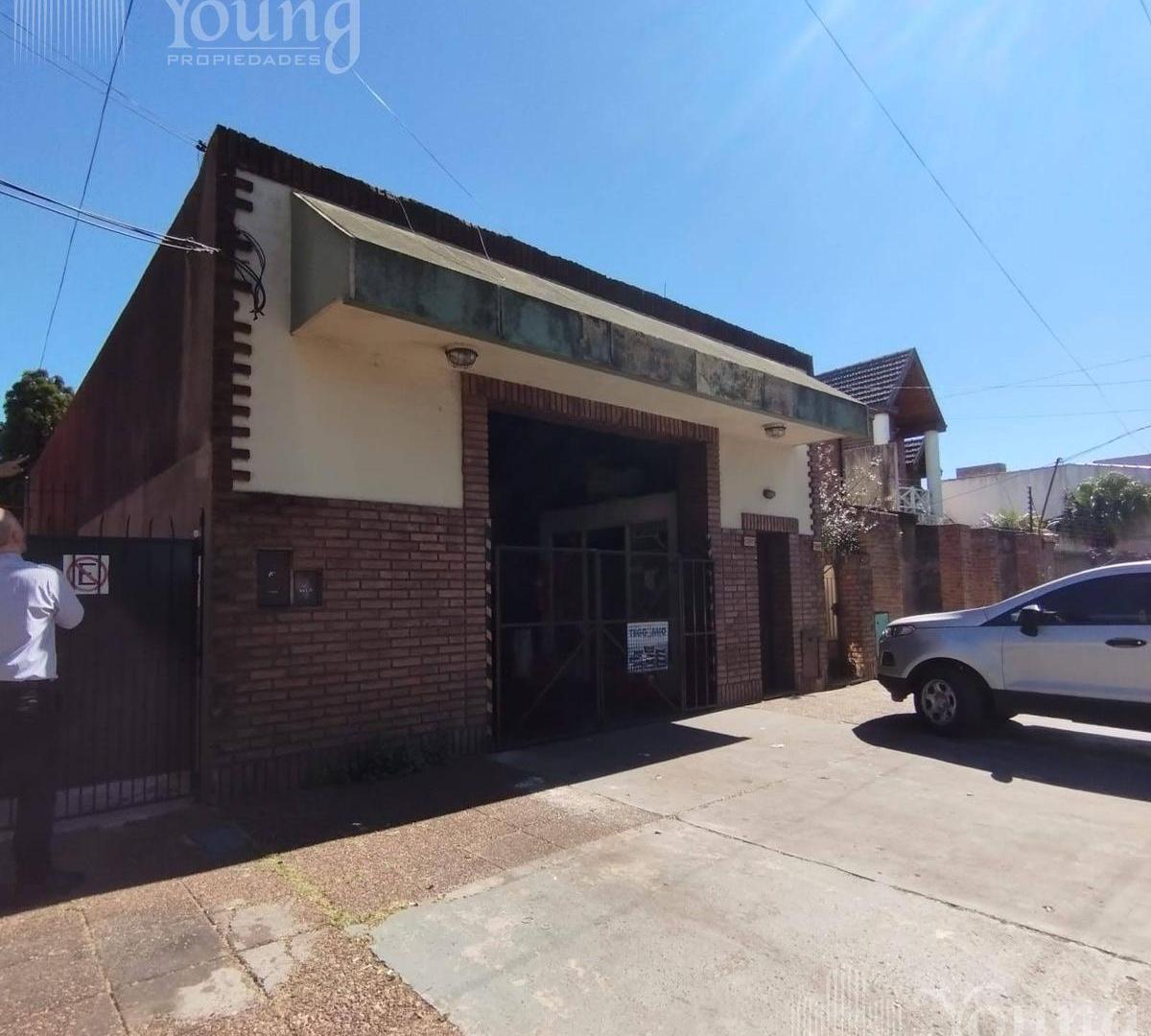 Foto de Venta Casa 4 ambientes en Quilmes Oeste, imagen 2