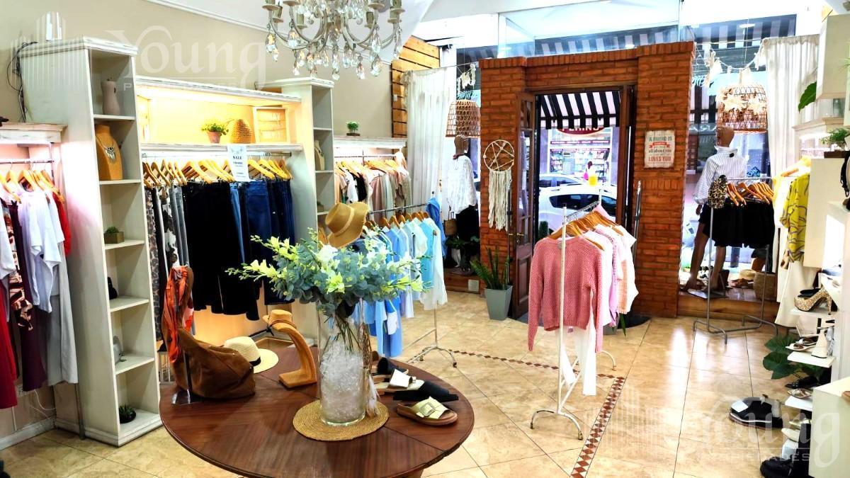 Foto de Local en el centro de Wilde sobre Las Flores venta y alquiler, imagen 2