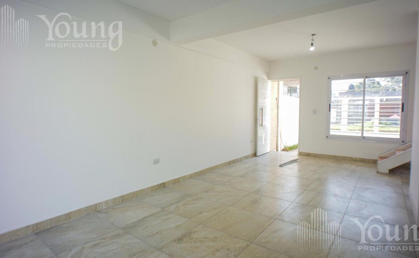 Foto de Duplex 3 ambientes a estrenar en venta en Banfield, imagen 1