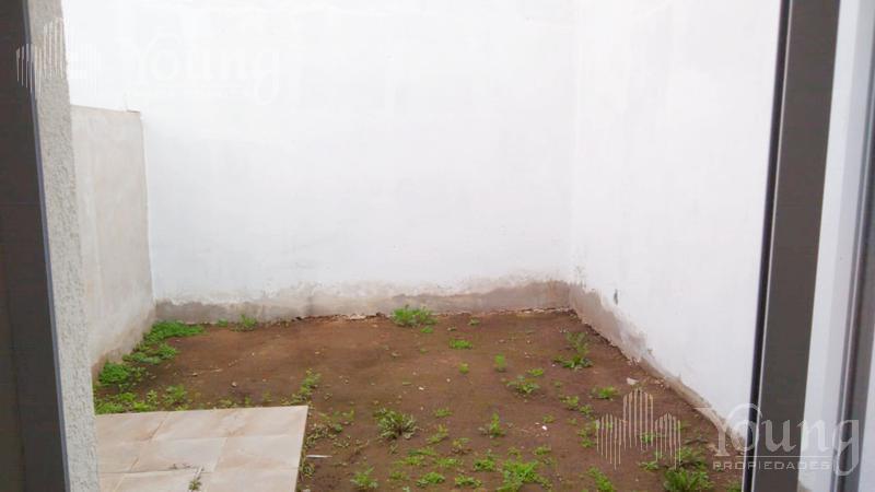 Foto de Duplex de 3 ambientes con cochera en venta en Remedios de Escalada, imagen 4