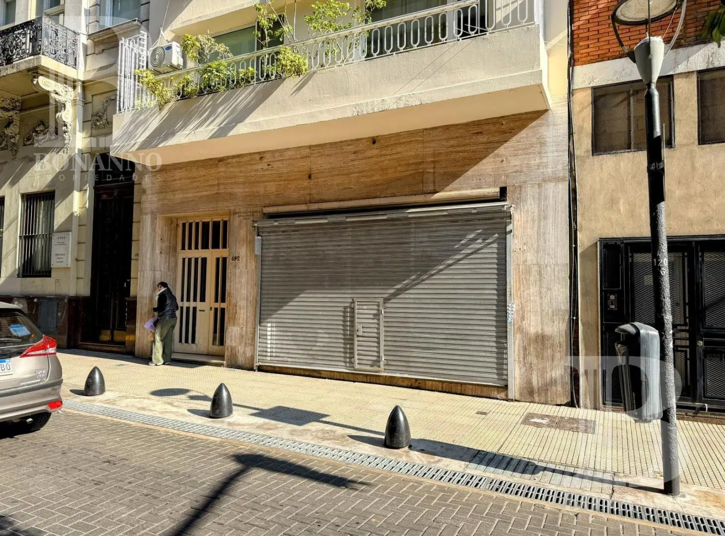 Local en VENTA TODO DESTINO - MICROCENTRO 4