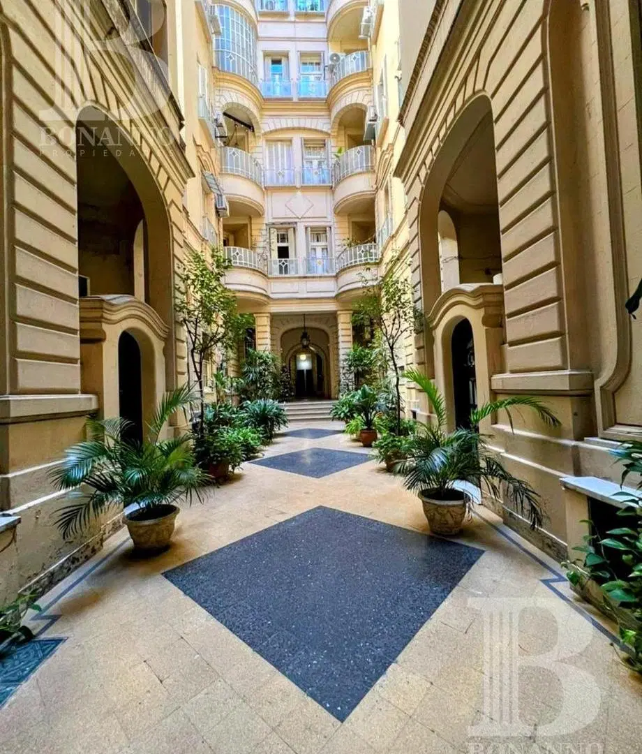 Departamento 4 Amb con Dependencia en Retiro 3