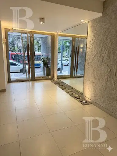 VENTA TRES AMB con Dependencia en Belgrano Barrancas 3
