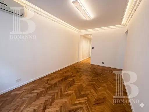 VENTA TRES AMB con Dependencia en Belgrano Barrancas 4