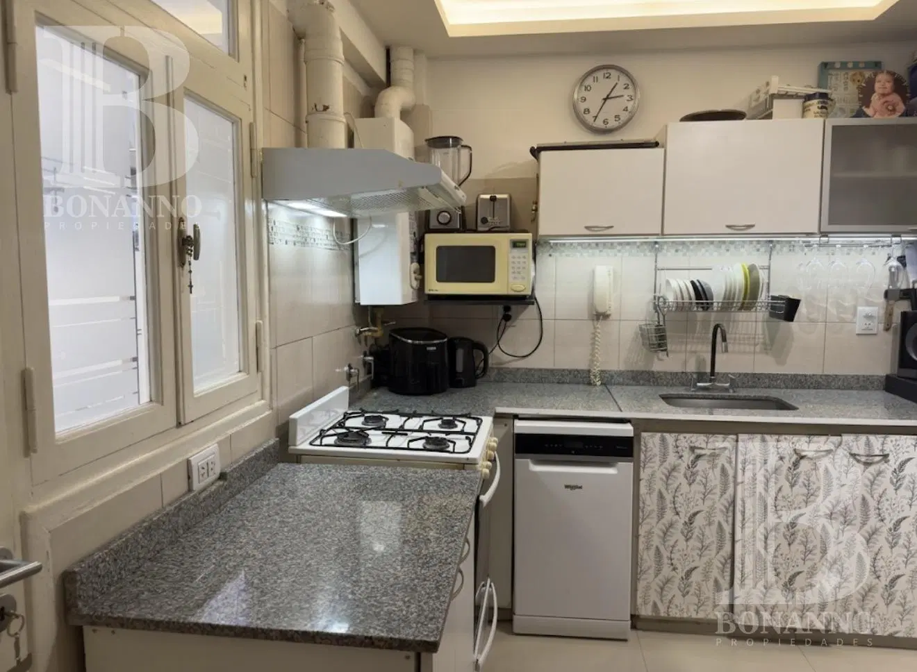 VENTA DEPARTAMENTO TRES AMB RECICLADO en Belgrano R 5