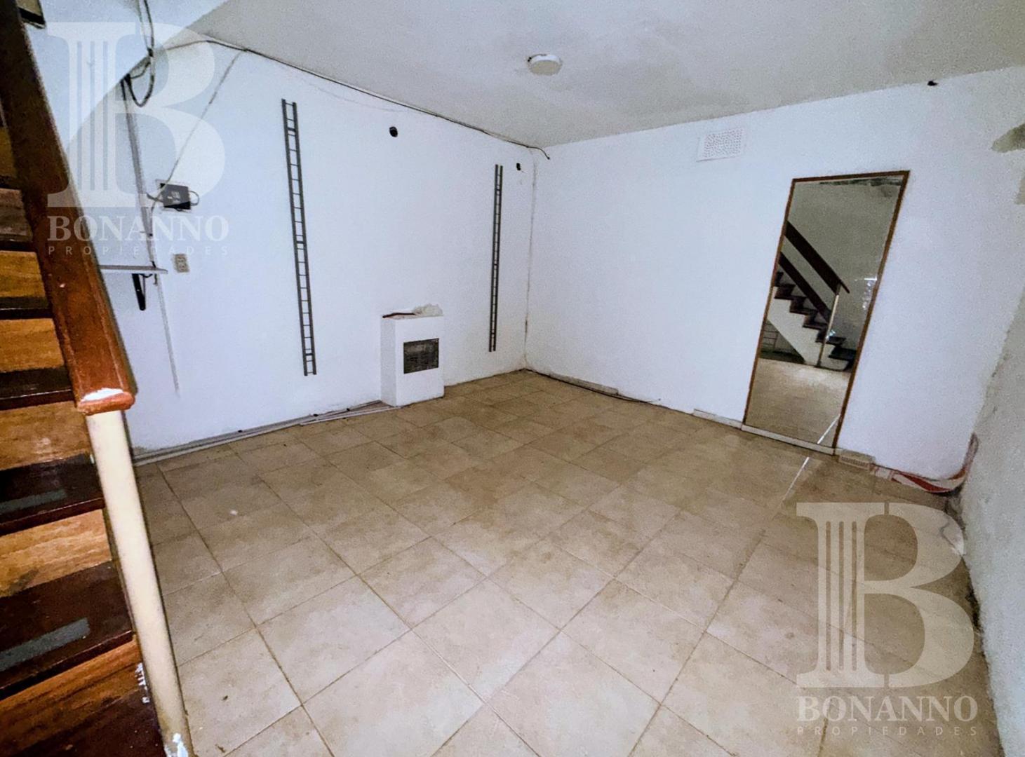 Foto de ALQUILER LOCAL COMERCIAL GONDOLA EN FLORIDA 800, imagen 5