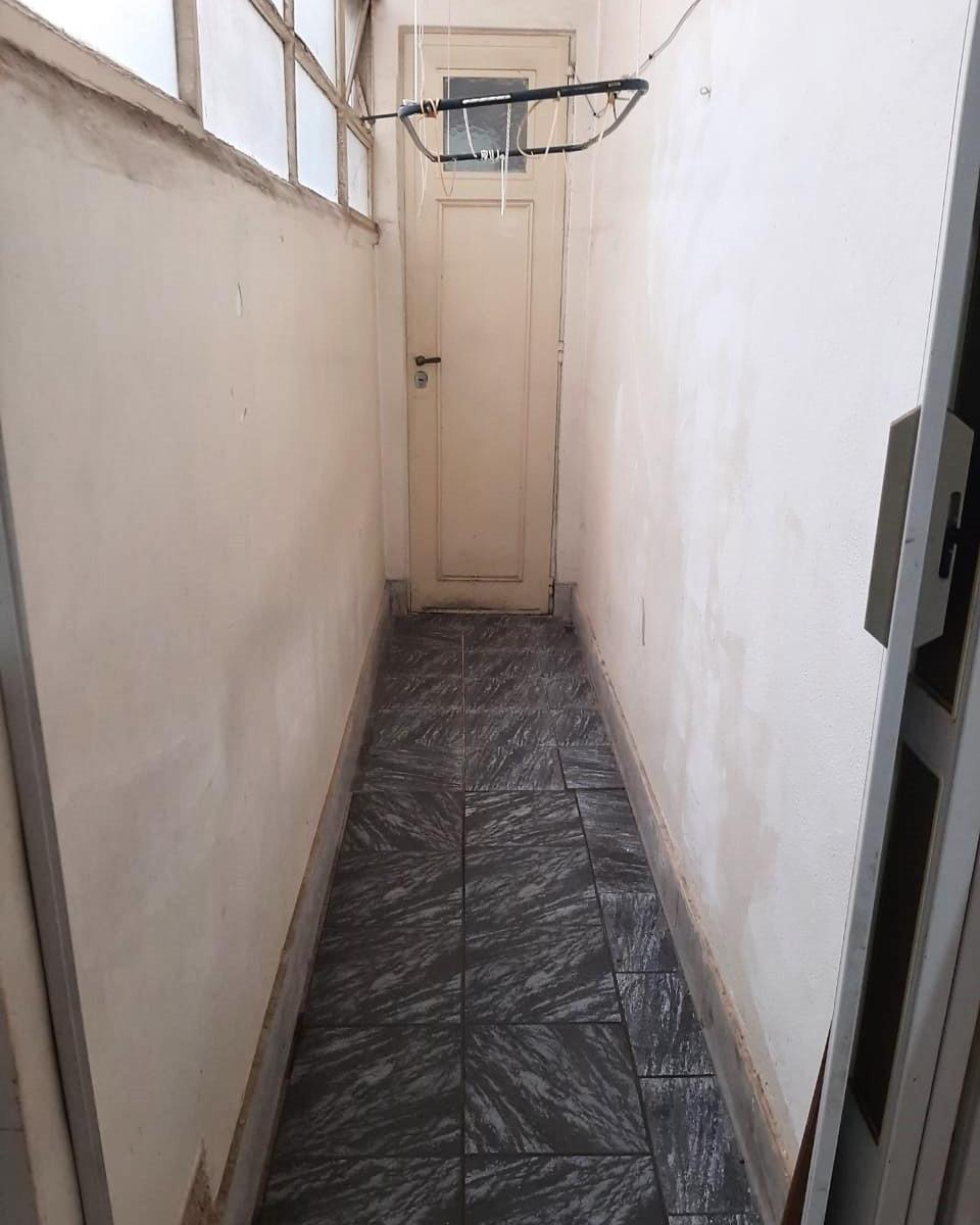 Departamento en Venta 5 Ambientes con Dependencia en Once 4