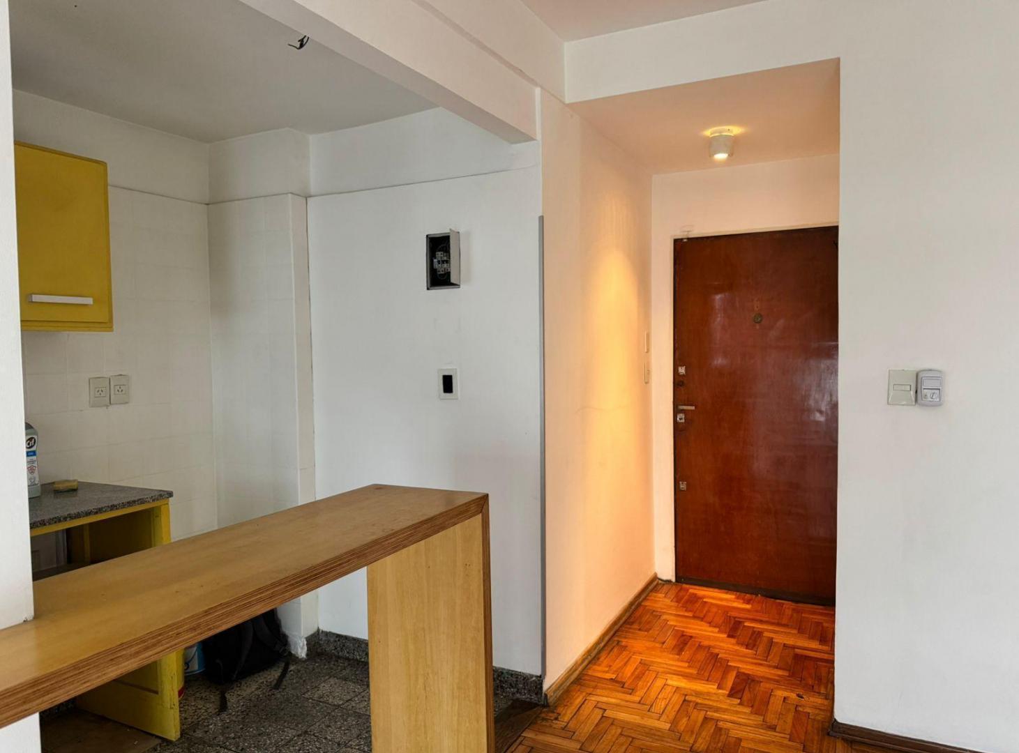 Foto de Departamento dos ambientes con balcón y lavadero, imagen 1