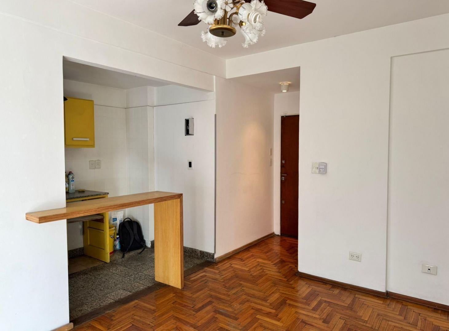 Foto de Departamento dos ambientes con balcón y lavadero, imagen 3