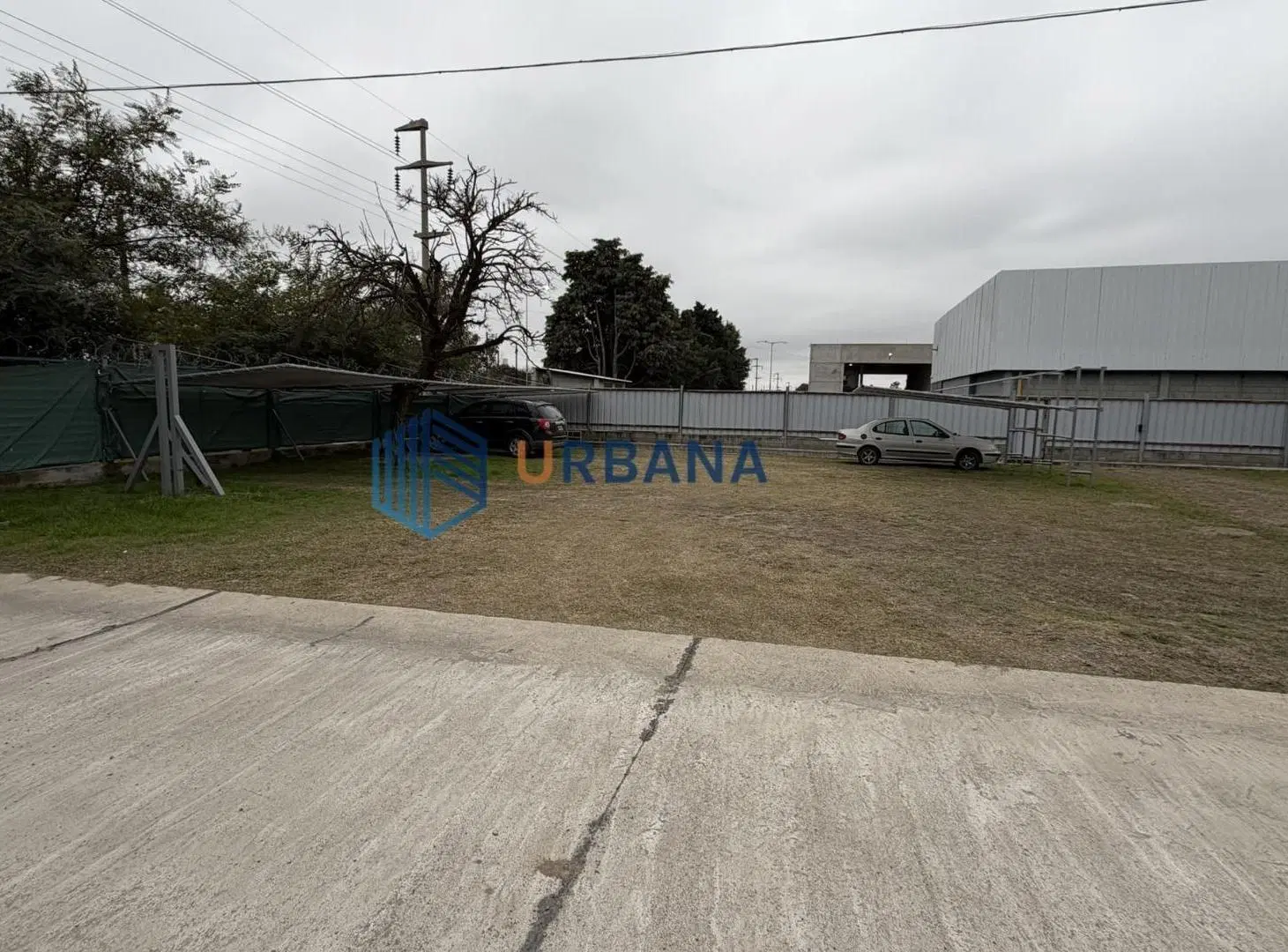 Galpones 150m2 a 920m2 en predio zona ferreyra 2