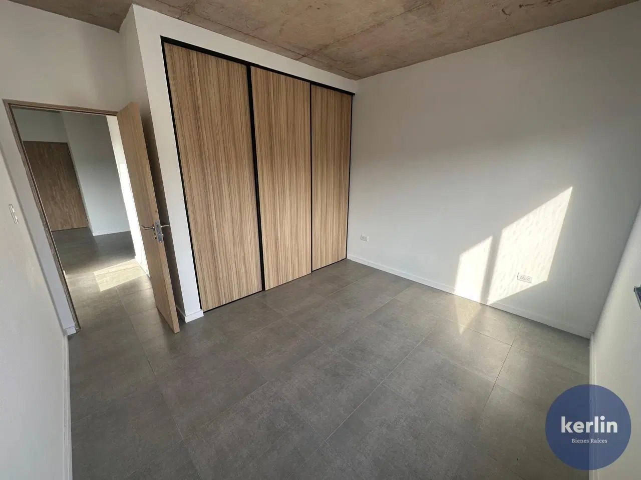 Departamento en San Nicolas De Los Arroyos 4