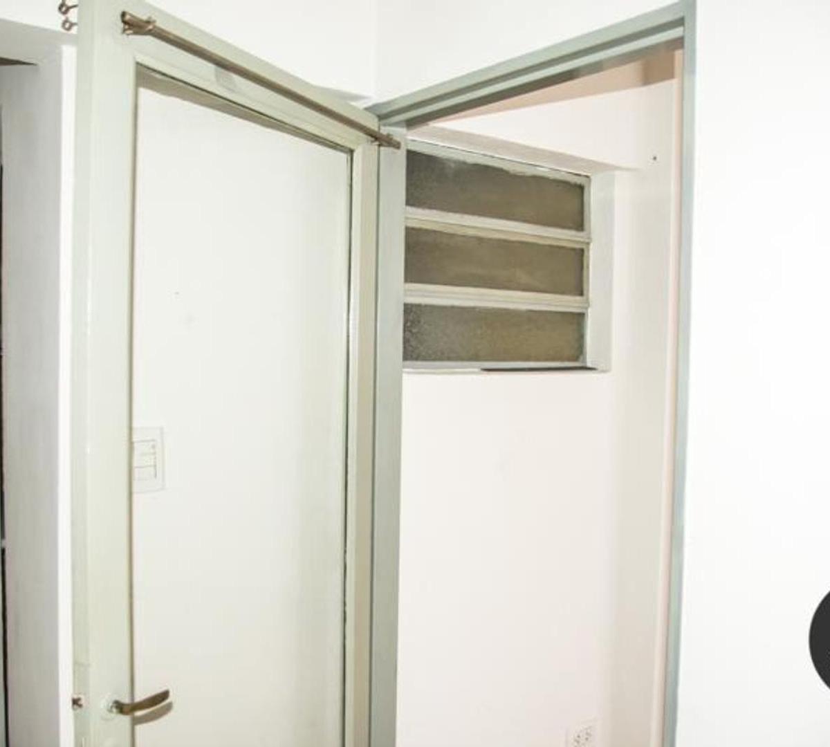 Foto de SARMIENTO 1417, imagen 2