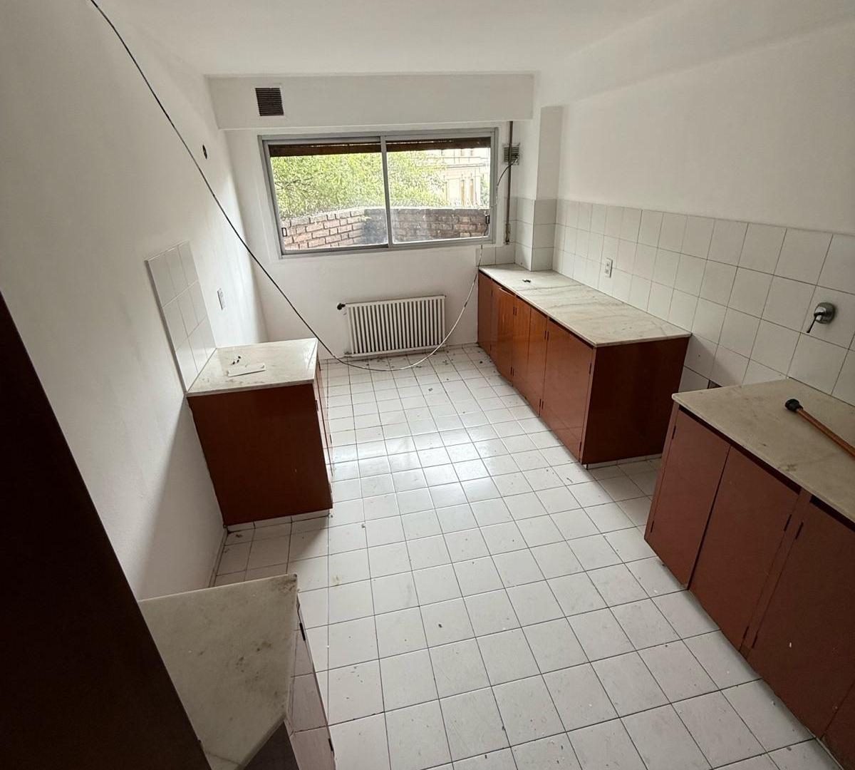 Foto de Piso completo+cochera - Nueva Cordoba, imagen 2