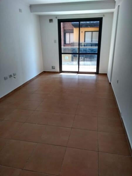 Foto de AV. PUEYRREDON 892 PISO 5 -CON BALCON, imagen 1